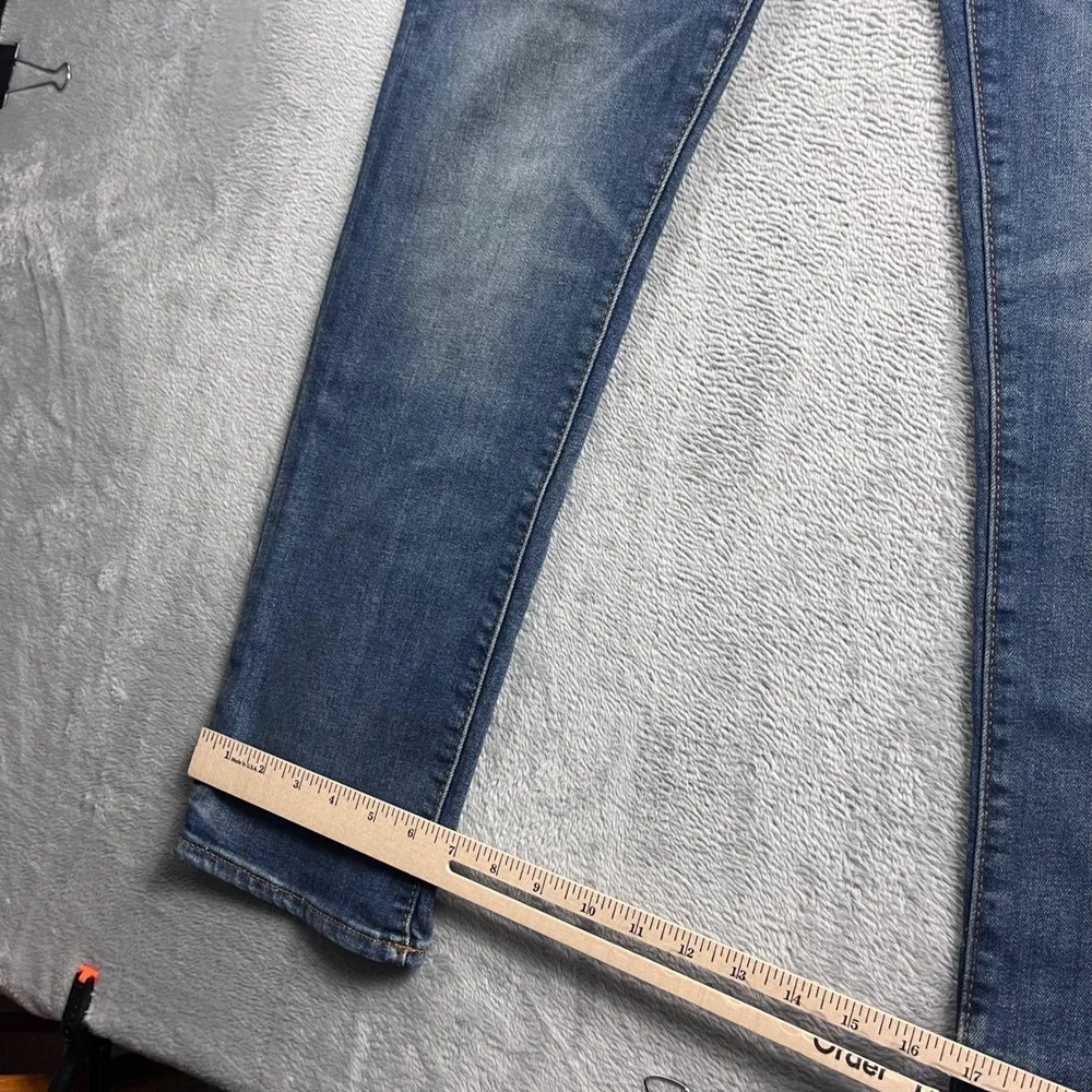 Banana Republic Travel Jean Mens 32x30 Slim Fit Medium Wash Blue Denim Pants